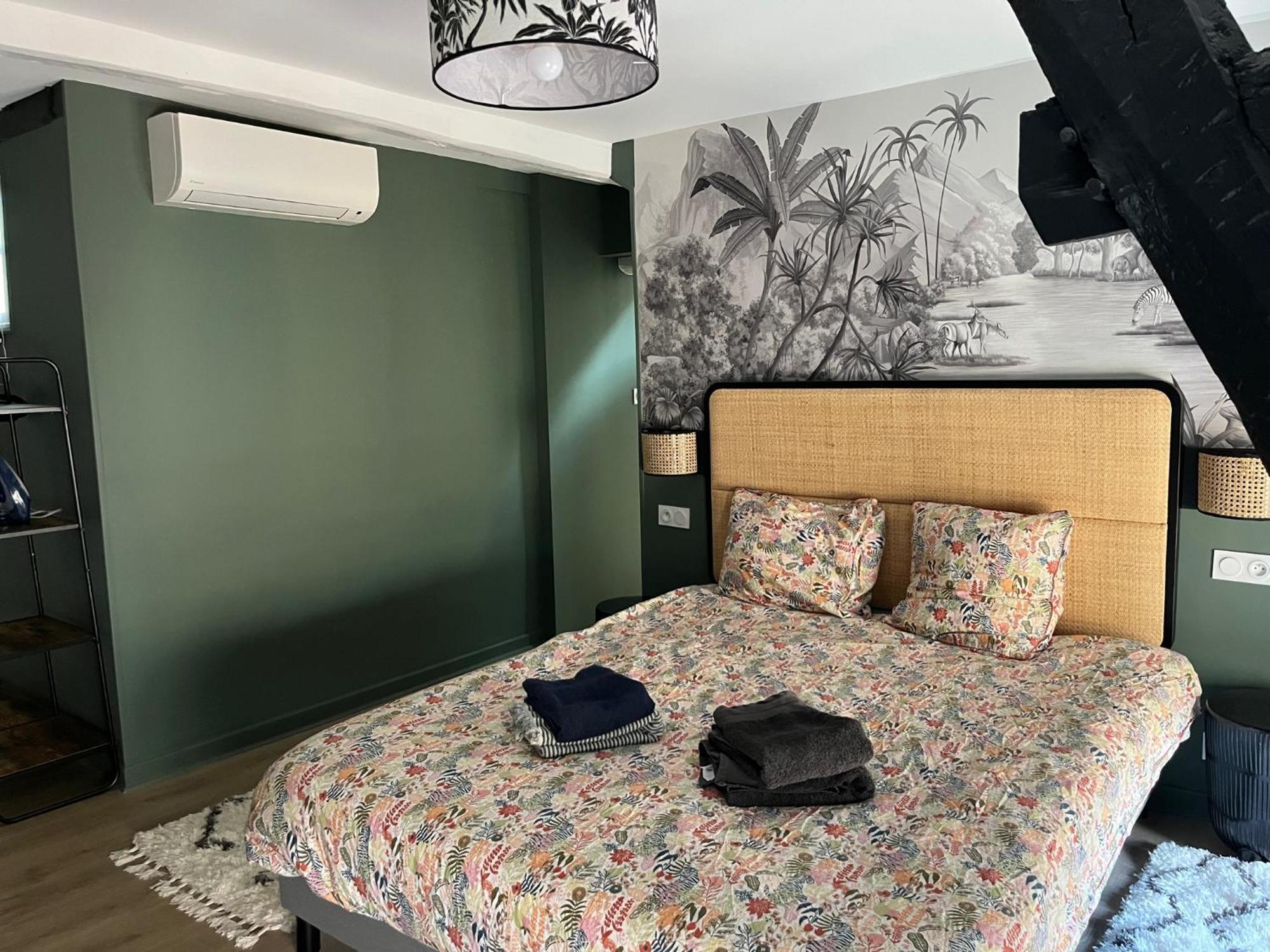 Les Clos De Givry - Clos Theodore - Appartement 88M2 Climatise Avec Sauna Et Petite Terrasse Eksteriør billede